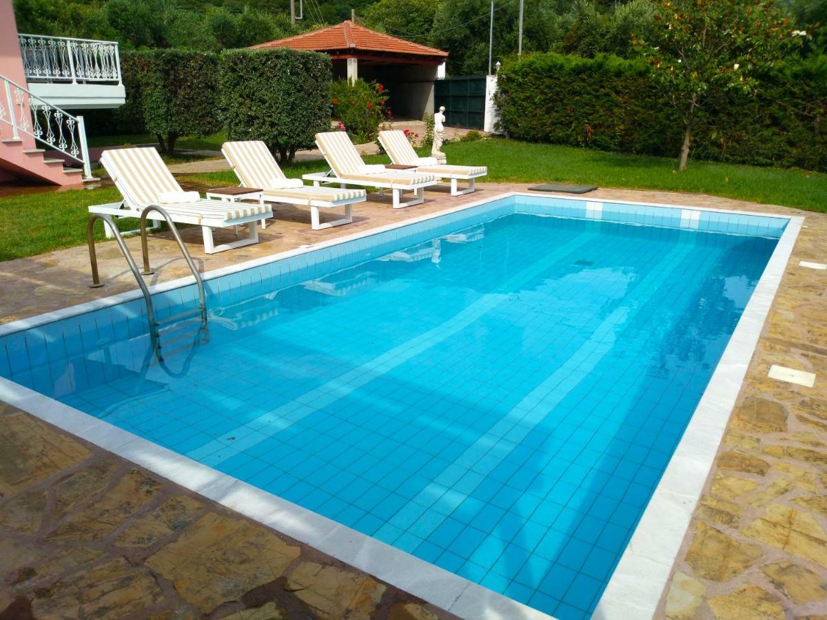Villa Aphrodite Ríza Exteriör bild