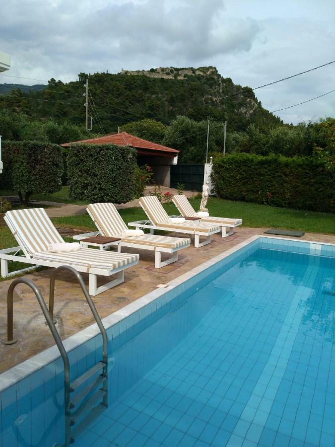 Villa Aphrodite Ríza Exteriör bild