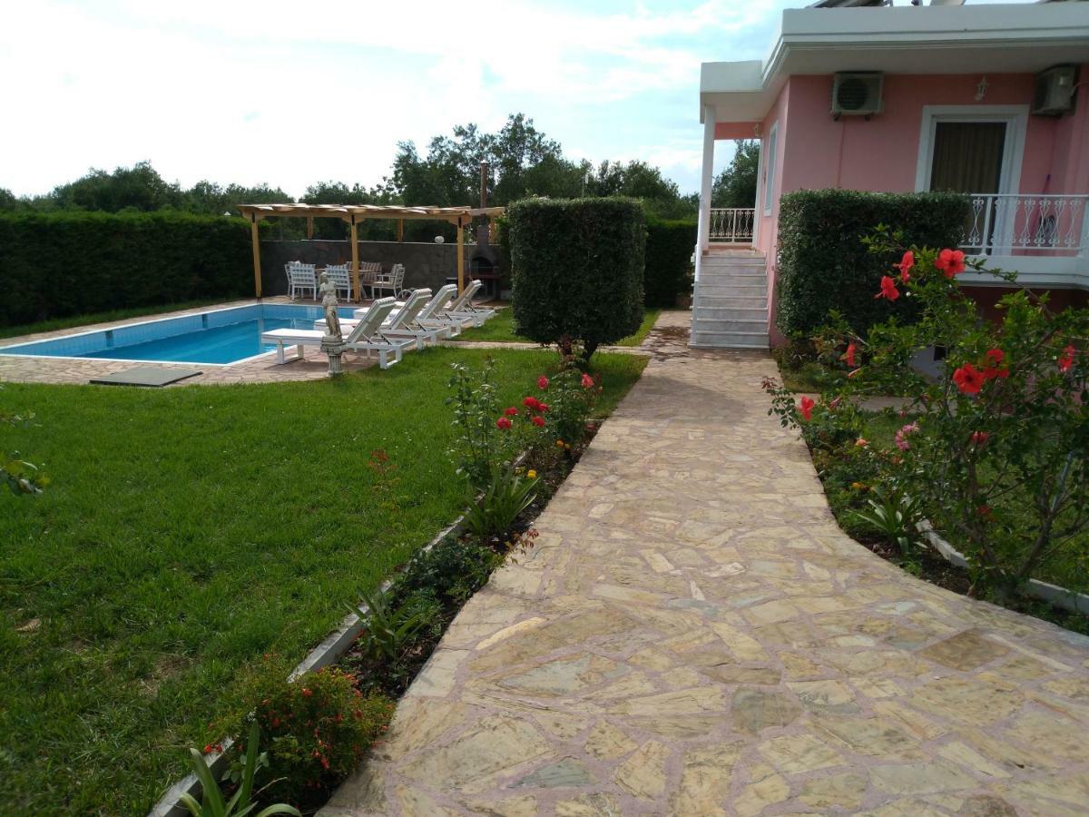 Villa Aphrodite Ríza Exteriör bild